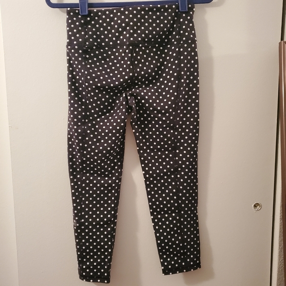 Victoria's Secret VSX Sport | Black/White Dots Knockout Capri Leggings - Picture 2 of 5